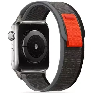 Řemínek TECH-PROTECT NYLON APPLE WATCH 4 / 5 / 6 / 7 / 8 / SE / ULTRA (42 / 44 / 45 / 49 MM) BLACK/ORANGE (9490713929742)