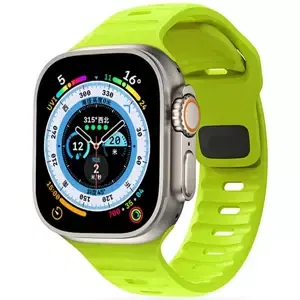 Řemínek TECH-PROTECT ICONBAND LINE APPLE WATCH 4 / 5 / 6 / 7 / 8 / 9 / SE / ULTRA 1 / 2  (42 / 44 / 45 / 49 MM) LIME (9490713934838)